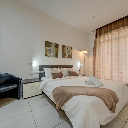 Apartment St Julian's 2br Terrace With Private Jacuzzi Saint Julian's