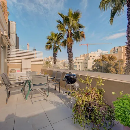 St Julian's 2br Terrace With Private Jacuzzi Apartment