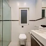 Apartman St Julian's 2br Terrace With Private Jacuzzi San Ġiljan