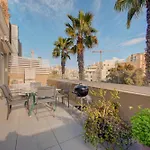St Julian's 2br Terrace With Private Jacuzzi Apartman