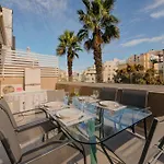 St Julian's 2br Terrace With Private Jacuzzi San Ġiljan