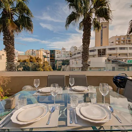 St Julian's 2br Terrace With Private Jacuzzi Апартаменты