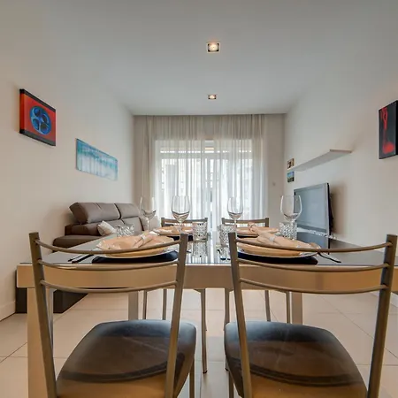 Daire St Julian's 2br Terrace With Private Jacuzzi