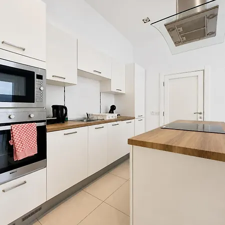 St Julian's 2br Terrace With Private Jacuzzi Апартаменты Сент Джулианс