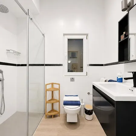 St Julian's 2br Terrace With Private Jacuzzi *