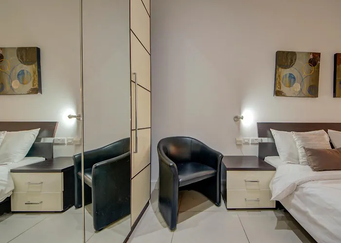 Lejlighed St Julian's 2br Terrace With Private Jacuzzi