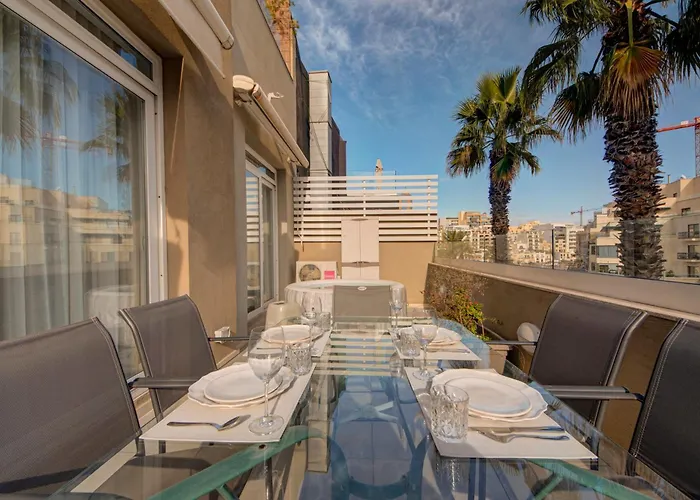 St Julian's 2br Terrace With Private Jacuzzi Apartment *