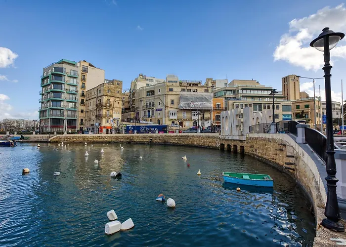 Apartment St Julian's 2br Terrace With Private Jacuzzi *